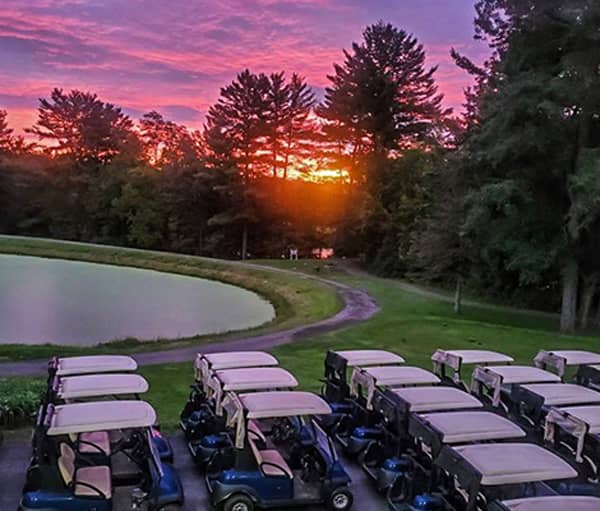 Stay & Play Golf Packages or Lodging Only at Thunderhart, Book Now for 2024!